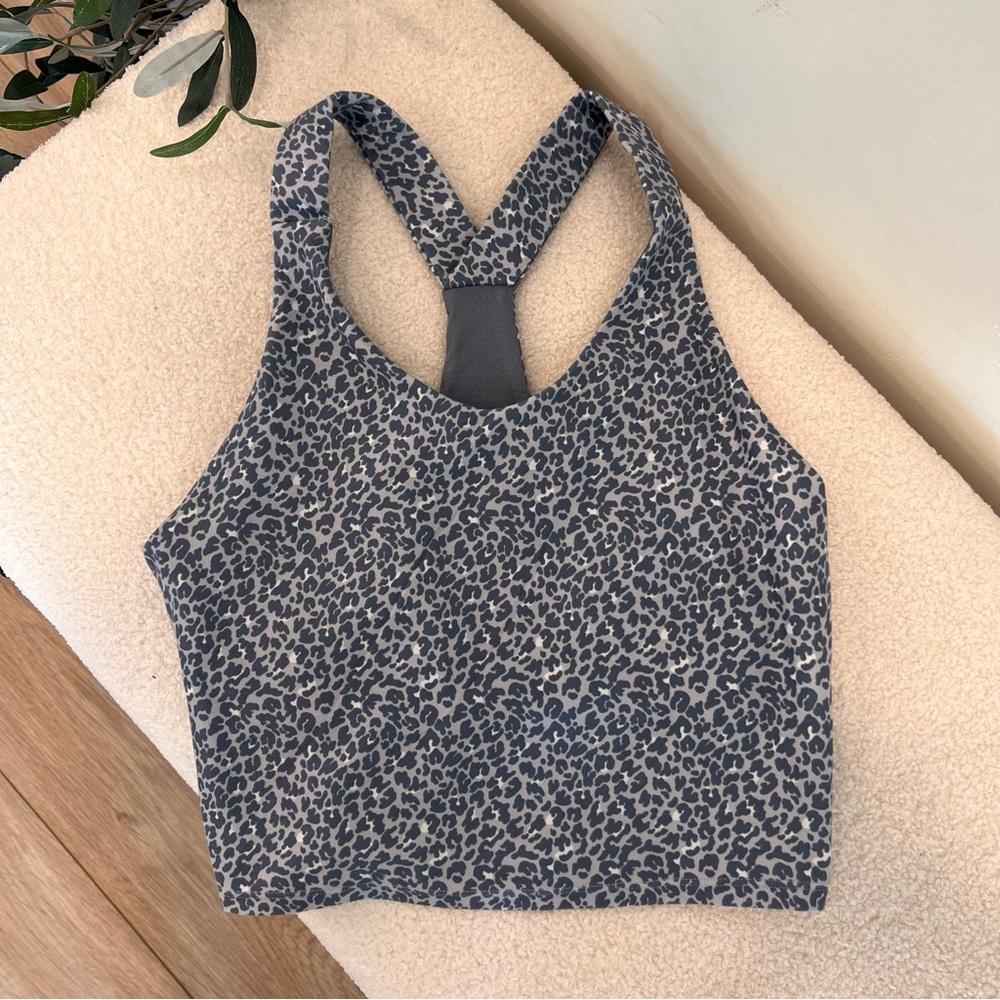 Activewear top